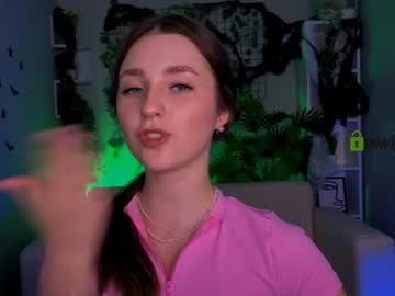 Alisa, live webcam girl, age 20, streaming now, lesbian, nonude