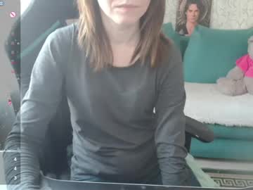 AlisaRogsx, live webcam girl, age 34, streaming now, cute, new