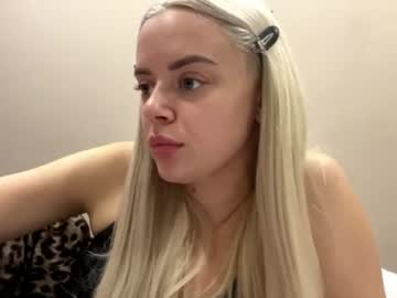 Liza, live webcam girl, age 18, streaming now, shy, 18