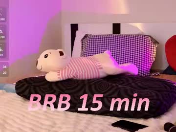 Rebecca, live webcam girl, age 25, streaming now, kinky, heels