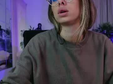 Allena, live webcam girl, age 31, streaming now, squirt, bigboobs