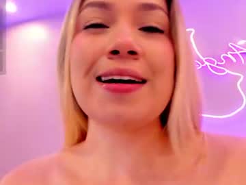 𝓐𝓶𝓮𝓵𝓲𝓪 ✨, live webcam girl, age 18, from CO, streaming now, bigass, chubby