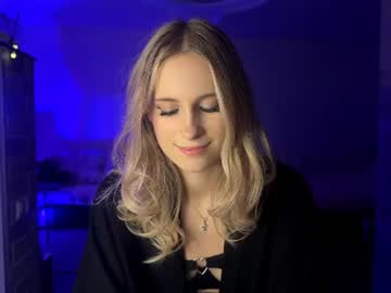 Amily, live webcam girl, age 19, streaming now, teen, skinny