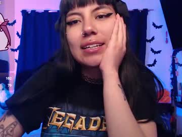 Amy <3, live webcam girl, age 25, from CO, streaming now, latina, hairy