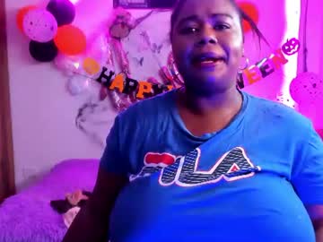 anai, live webcam girl, age 38, from CO, streaming now, deepthroat, curvy