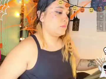 Andrea, live webcam girl, age 25, from CO, streaming now, lovense, curvy