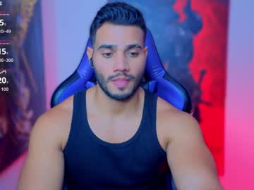 Andres, live webcam girl, age 27, from CO, streaming now, muscle, latino