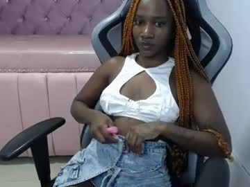 Andri, live webcam girl, age 21, from CO, streaming now, feet, new