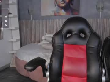 Anelyz 💗, live webcam girl, age 19, from CO, streaming now, asian, ebony