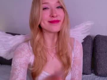 Amy, live webcam girl, age 19, from US, streaming now, young, teen