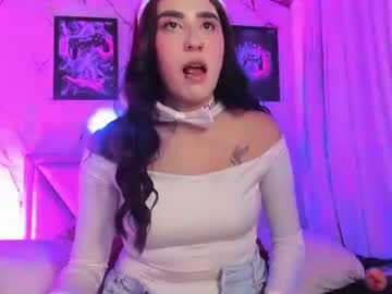 Antonella, live webcam girl, age 22, from CO, streaming now, british, cute