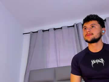 Apolo Klein, live webcam girl, age 21, from CO, streaming now, muscle, hairy