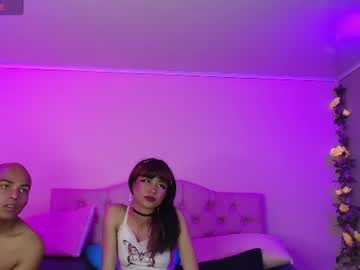 mora y caled, live webcam girl, age 22, from CO, streaming now, 18, teen