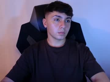 aron__cooper, live webcam girl, age 22, from CO, streaming now, master, twink
