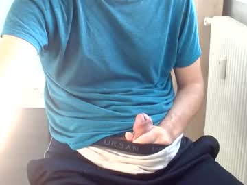 Arek, live webcam girl, age 35, from FR, streaming now, bigcock, cum