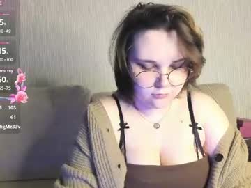 Lily, live webcam girl, age 20, streaming now, shy, new