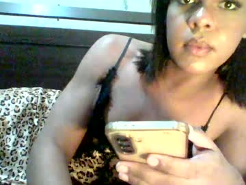 Arielle, live webcam girl, age 23, from BR, streaming now