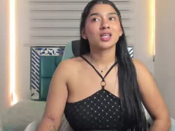 Aurora Blazee, live webcam girl, from CO, streaming now, squirt, bigboobs