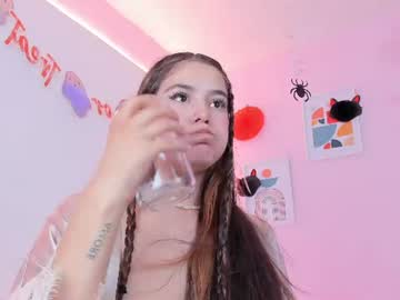 Aurora🌺, live webcam girl, age 20, from CO, streaming now, petite, bigboobs