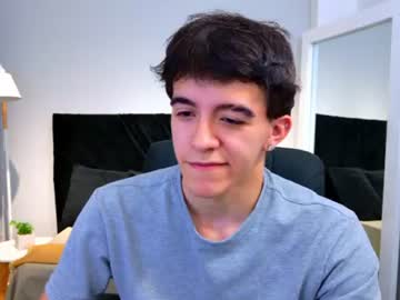 Austin, live webcam girl, age 19, from CO, streaming now, cum, young