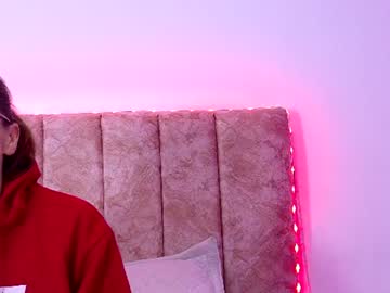 Ava 🦄, live webcam girl, age 47, from CO, streaming now, milf, mature