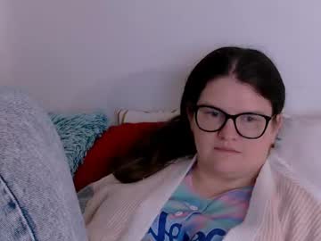 avaabae, live webcam girl, age 44, from UA, streaming now, hairy, bigboobs