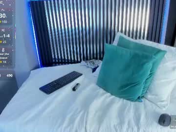 A X E L 💦💦, live webcam girl, age 20, from CO, streaming now, latino, cum