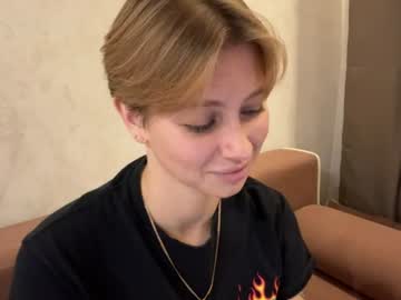 Sasha, live webcam girl, streaming now, new, nonude