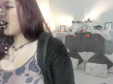 Azurra ♥, live webcam girl, from CO, streaming now, deepthroat, saliva