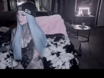 tattoobambi, live webcam girl, age 26, from CA, streaming now
