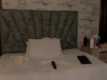 Bella milf, live webcam girl, age 46, from CO, streaming now, milf, squirt