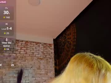 Belle_Kitten, live webcam girl, age 21, from CO, streaming now, trans, blonde