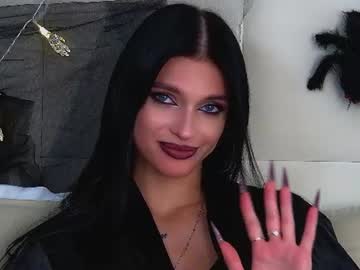 Beverly, live webcam girl, age 21, streaming now, nonude, dance