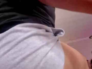 3PM - 7PM EST, live webcam girl, streaming now, smoke, hairy