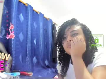 bonnie_lam_, live webcam girl, age 30, from CO, streaming now, lovense, new