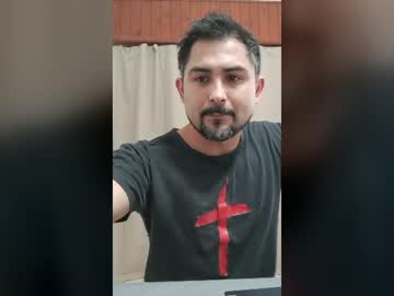 bradd_32, live webcam girl, from AR, streaming now, dirtytalk, kinky