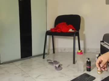 Brenda ♥, live webcam girl, age 36, from CO, streaming now, mature, milf