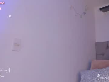 Brianna ❤️, live webcam girl, age 33, from CO, streaming now, latina, bigboobs