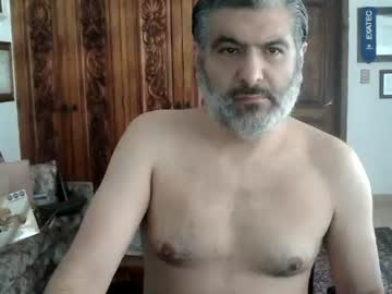 BushBator, live webcam girl, age 47, from MX, streaming now, daddy, hairybush