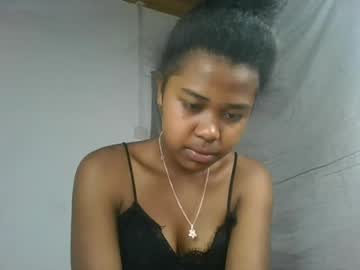 cclanioo, live webcam girl, from MG, streaming now, dance, dirtytalk