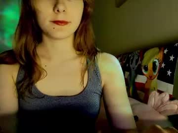 camiidream, live webcam girl, from FR, streaming now