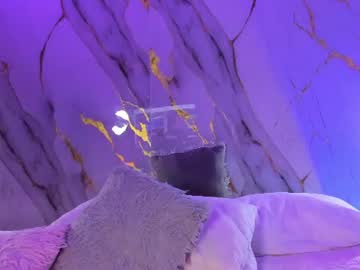 Emmy and Mia, live webcam girl, age 23, from US, streaming now, anal, bigtoys
