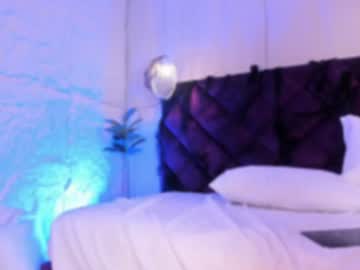 CailynBrown, live webcam girl, age 23, from CO, streaming now, pussy, deepthroat