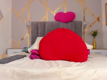 Caroline, live webcam girl, age 21, from CO, streaming now, 18, bigboobs