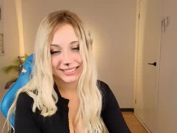 Anna 🐰, live webcam girl, age 20, streaming now, lovense, bigboobs