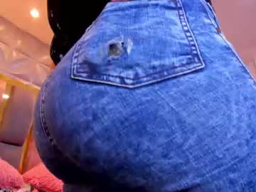 Charlotte Icee, live webcam girl, age 28, from CO, streaming now, anal, curvy