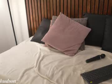 🍓 C H E L S E Y 🍓, live webcam girl, age 20, from CO, streaming now, skinny, 18
