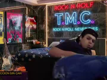 Enrique, live webcam girl, age 30, from MX, streaming now, straight, smoke