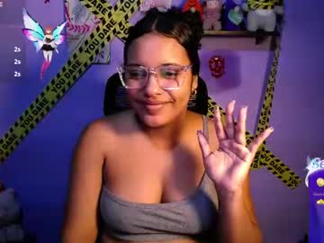 𝐶ℎ𝑙𝑒𝑜, live webcam girl, age 22, from VE, streaming now, 18, bigass