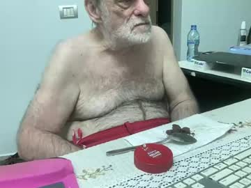 coach_karl, live webcam girl, age 76, from US, streaming now